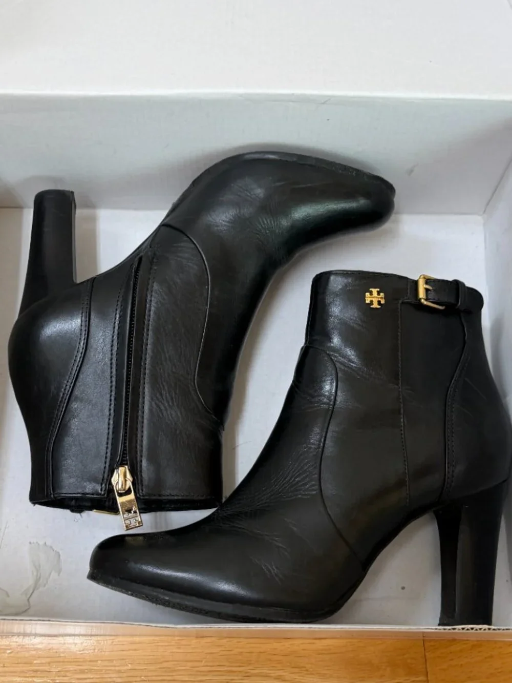 Tory Burch Leather Ankle High Heel Black Boots (Women 6.5)